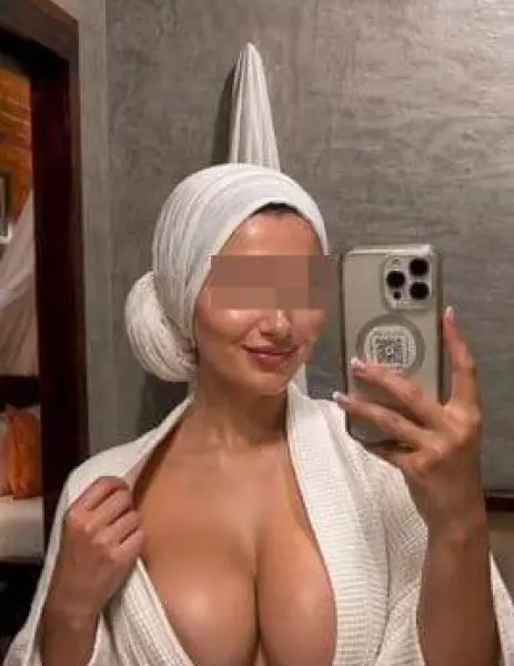 ESENYURT Escort ELA - Gerçek Fotoğraflı Doğrulanmış Profil ESENYURT VIP Escort ELA - Doğrulanmış Model
